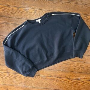 Black Sweatshirt with Zipper Details